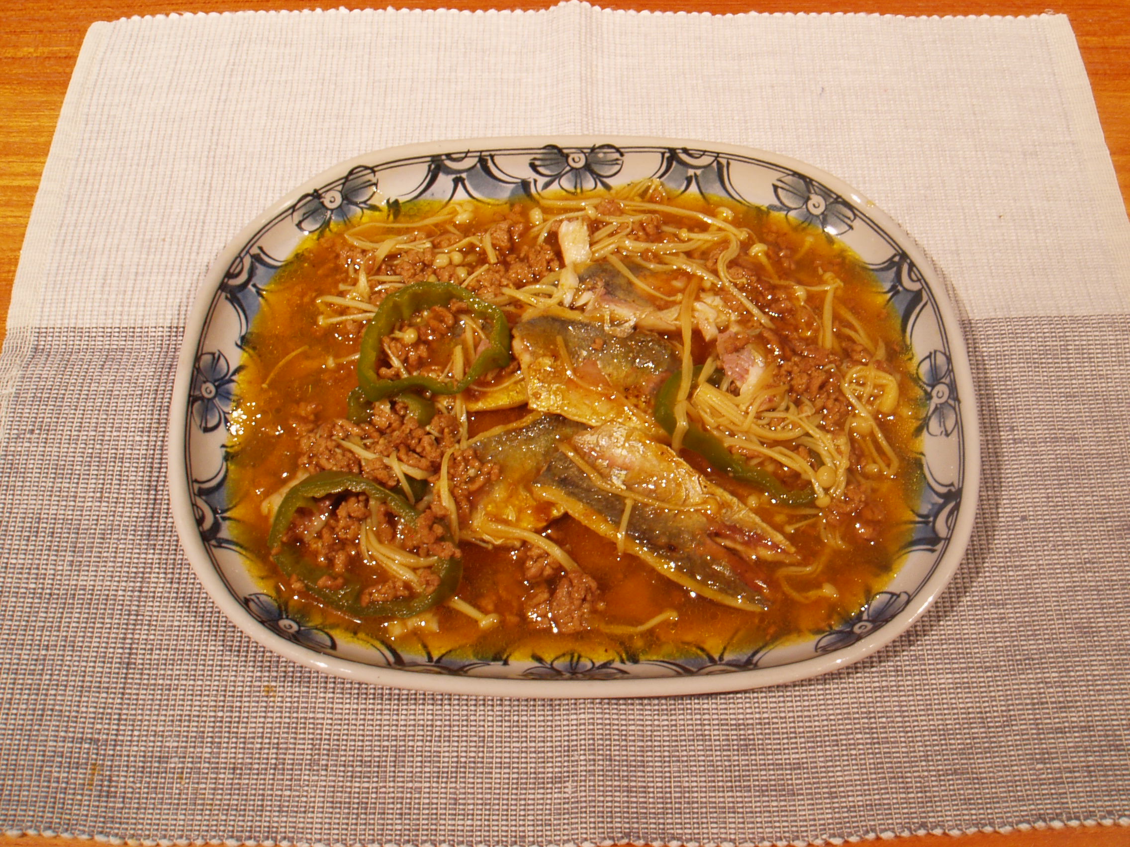 夏場にお肉ばかりは気が引ける？では肉も魚も食べられる一品を！